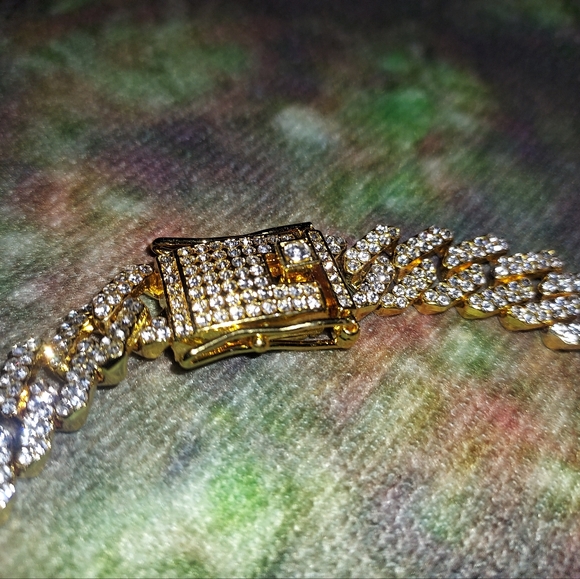 12mm. Electroplated Hip Hop Iced Out Bracelet For Men or Women 9.06 in. - Picture 9 of 11